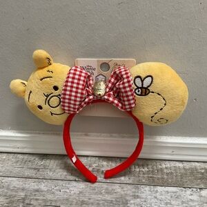 NWT Winnie the pooh ears